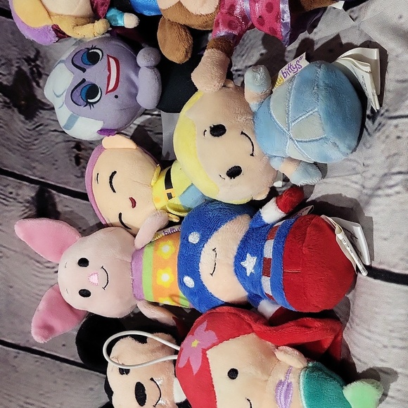 Disney Mini Collectible Plush Toys Assorted Lot Of 10 - Picture 3 of 4